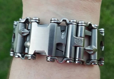 Leatherman Tread